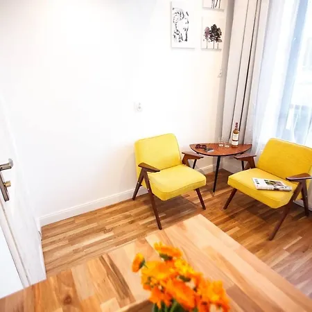 The Tiny Space 6M2 With Private Bathroom In The Hallway Sopot Zewnętrze zdjęcie