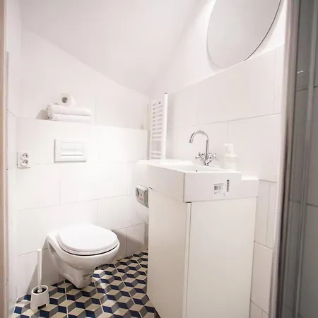 The Tiny Space 6M2 With Private Bathroom In The Hallway Sopot Zewnętrze zdjęcie